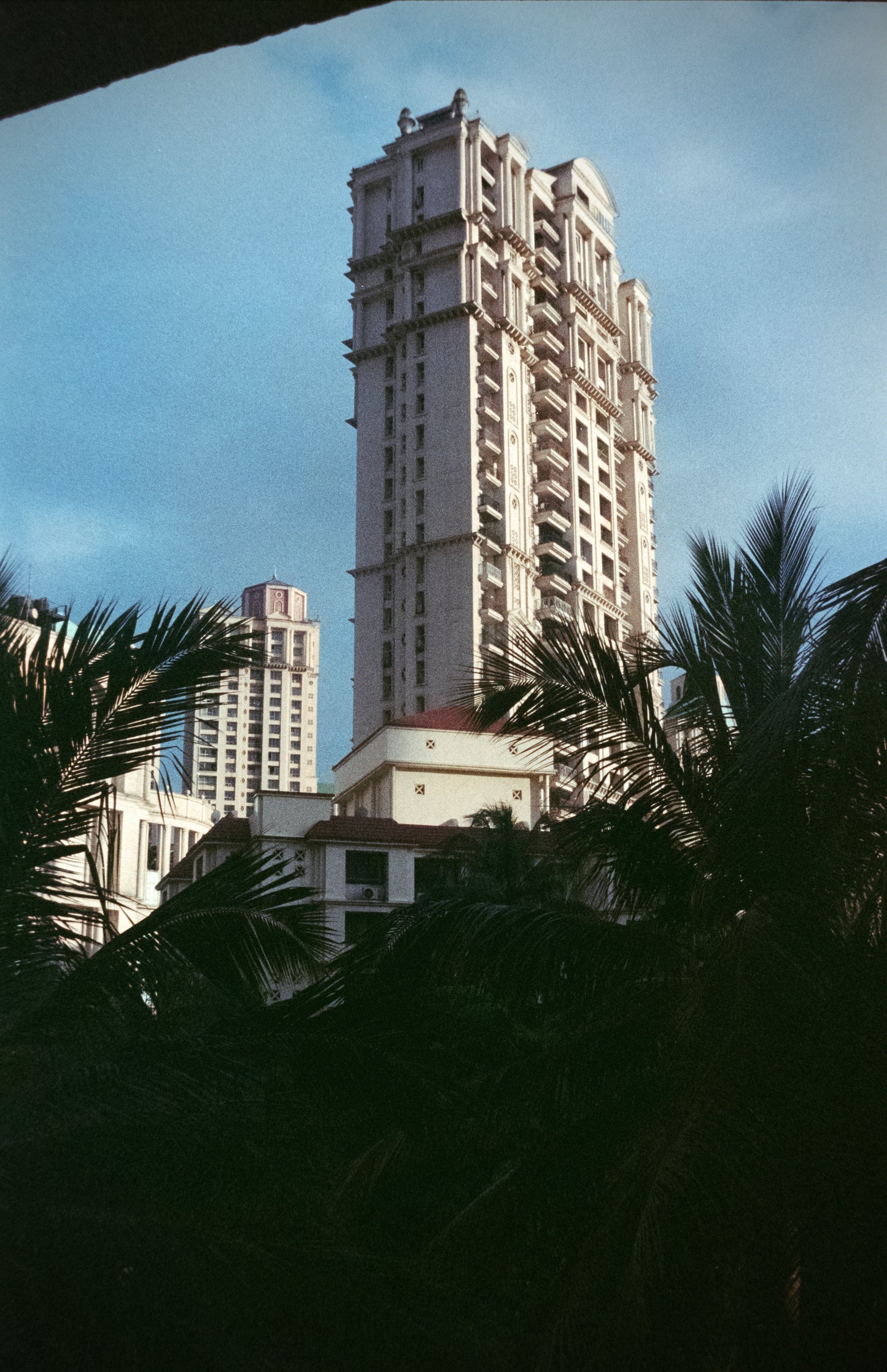 Fujifilm Superia Xtra 800 (Expired 2010)
